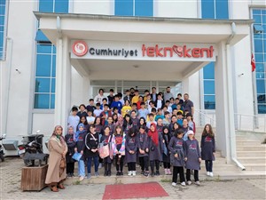 Sivas İhramcızade Ortaokulun’dan Cumhuriyet Teknokent’e Ziyaret